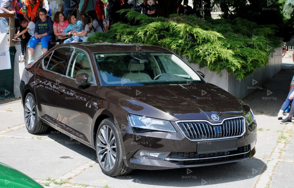 Ремонт сцепления Škoda Superb в Саратове