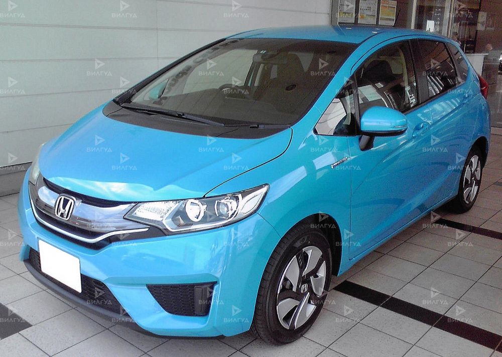 Замена масла в вариаторе Honda Fit в Саратове Замена масла в вариаторе Honda Fit в Саратове